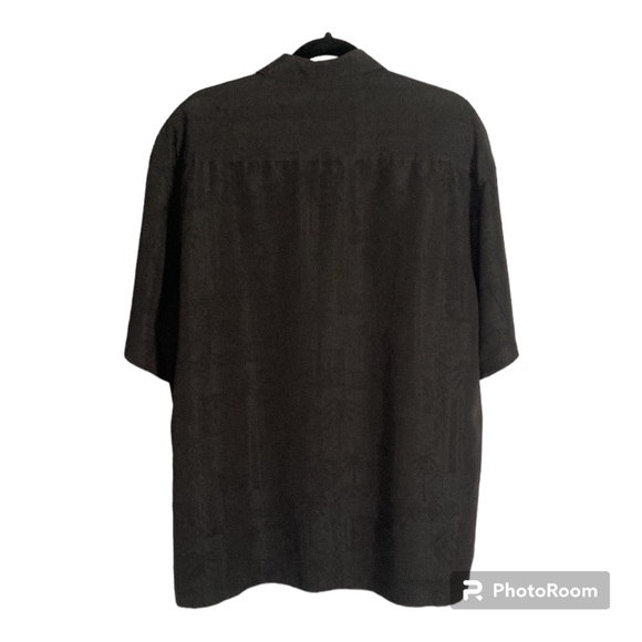 Batik Bay Button Up Hawaiian Camp Shirt L Black Tribal Palm Leaves Chest Pocket - Picture 5 of 13